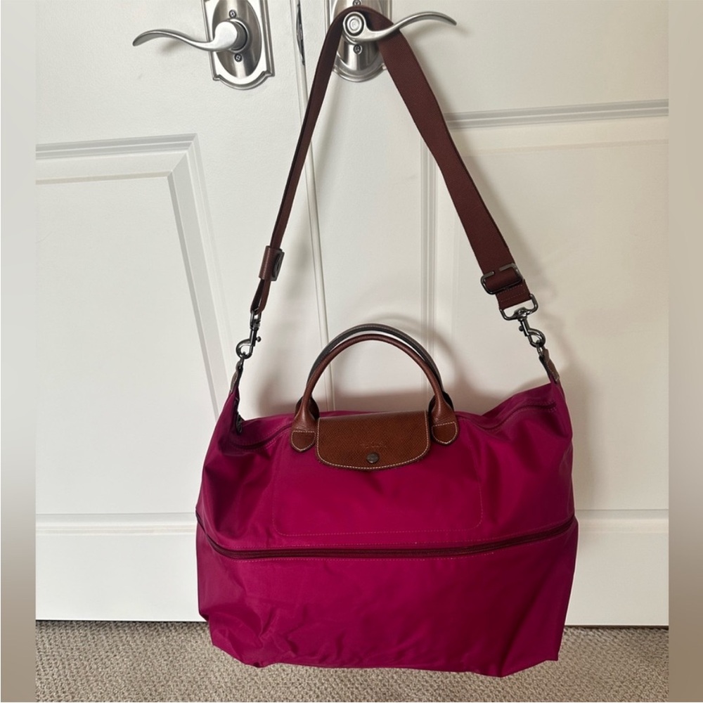 NWT Le Pilage extensible modele depose dahlia raspberry purple pink travel tote